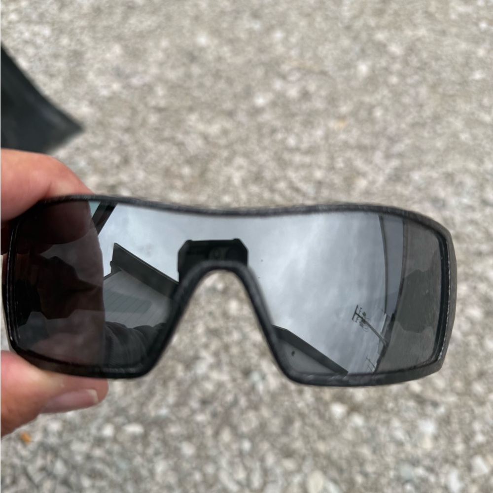 Oakley oil rig